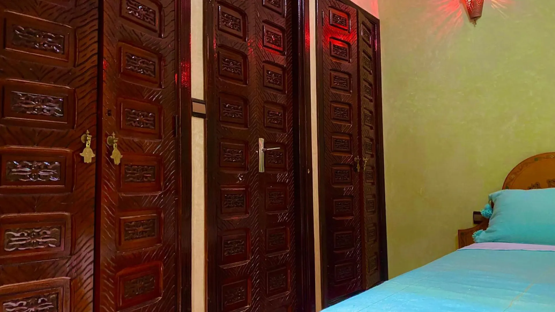 Riad Atlas Logement Entier Prive Avec Jacuzzi Au Coeur De Marrakesh Entire Accommodation