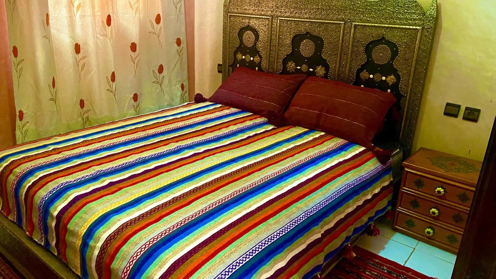 Riad Atlas Logement Entier Prive Avec Jacuzzi Au Coeur De Marrakesh Entire Accommodation Morocco
