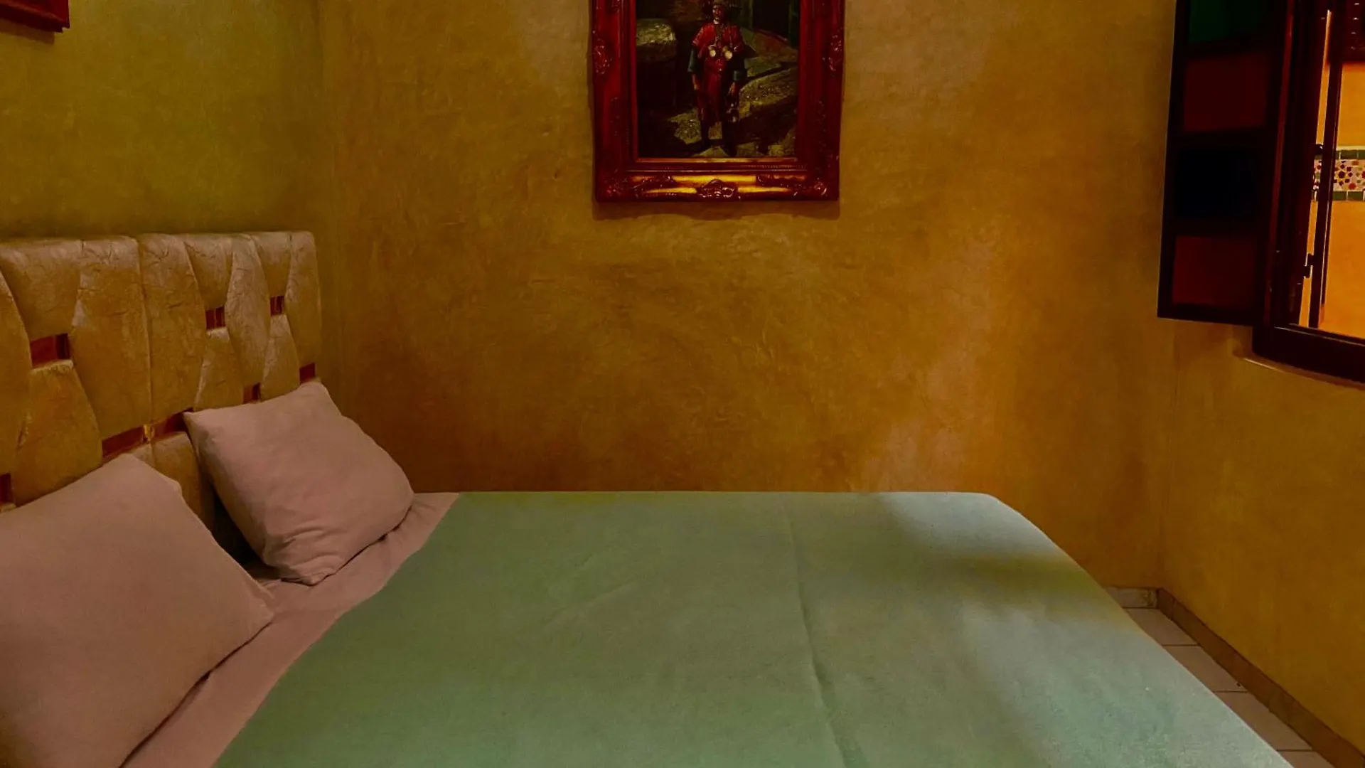 Riad Atlas Logement Entier Prive Avec Jacuzzi Au Coeur De Marrakesh Entire Accommodation