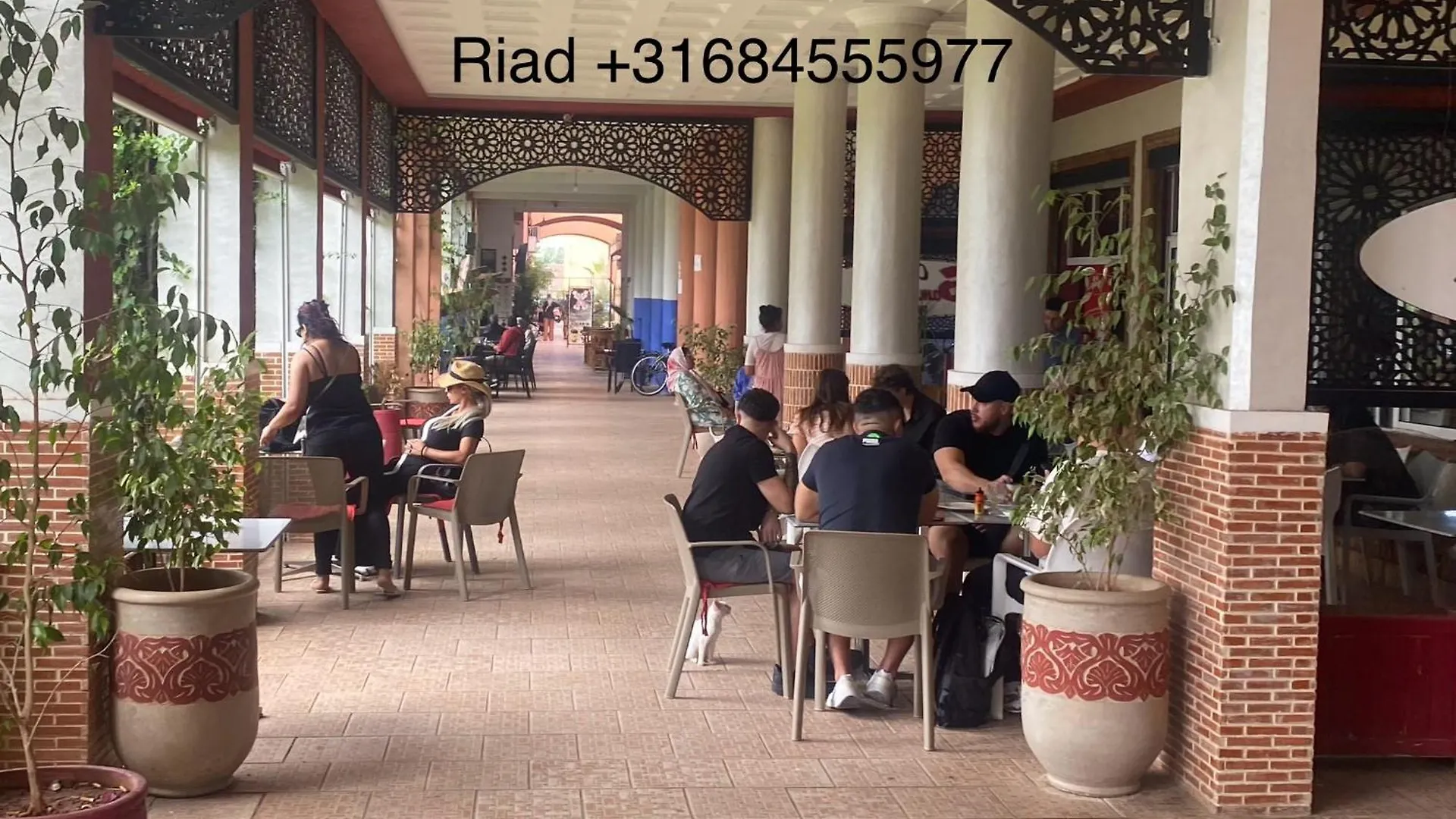 Riad Atlas Logement Entier Prive Avec Jacuzzi Au Coeur De Marrakesh Entire Accommodation