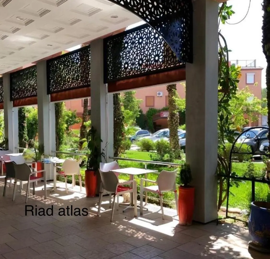Riad Atlas Logement Entier Prive Avec Jacuzzi Au Coeur De Marrakesh Entire Accommodation