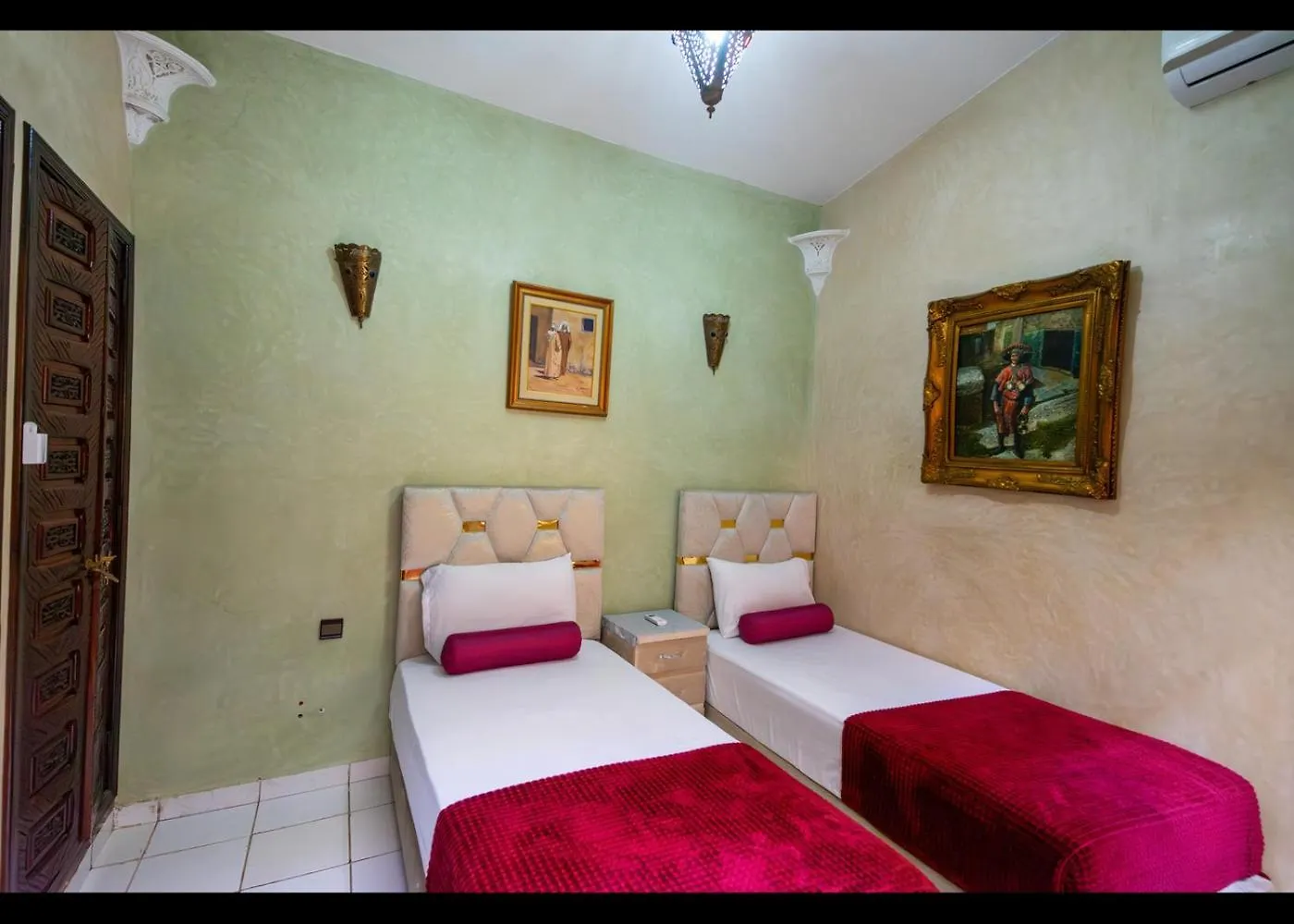 Riad Atlas Logement Entier Prive Avec Jacuzzi Au Coeur De Marrakesh Entire Accommodation